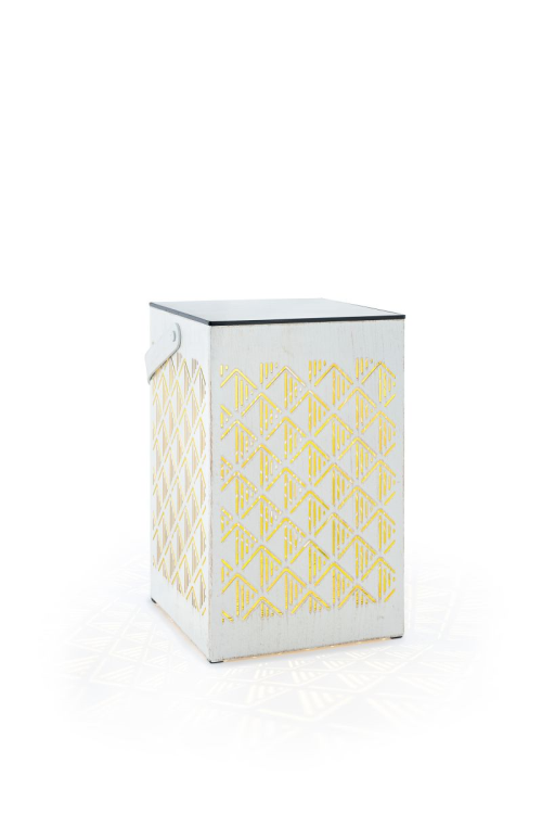 3D-Akku-Laterne Struktur | Metall Weiß/Gold | Akku 2000mAh | wiederaufladbar mit USB | HxBxL: 24,5x15x15cm | 1 LED | warmweiß | IP44 | Timer: 6h an, 18h aus |
