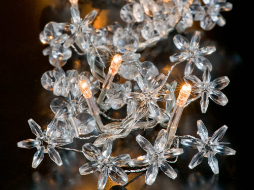 Lichterkette, Kristallblumen - schafft eine edle Weihnachtsstimmung in Ihrem Zuhause